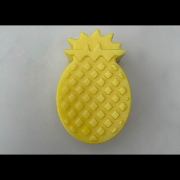 Pineapple 🍍 soap bars-Set of 3 - Picture 2 of 6